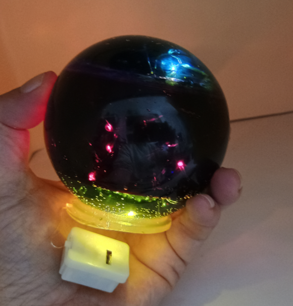 Glaskugel Look - LED Lampe – Unikat