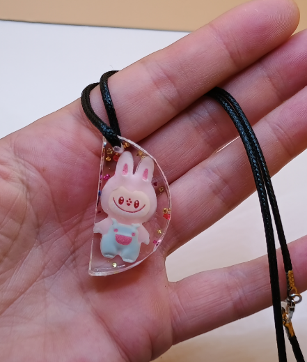 BLIND BAG - Handmade Ketten - Labubu - Muscheln - Blumen