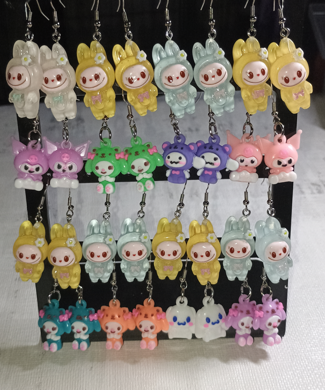 Handmade Ohrringe - Kaninchen Labubu Monster - Hello Kitty - Stitch